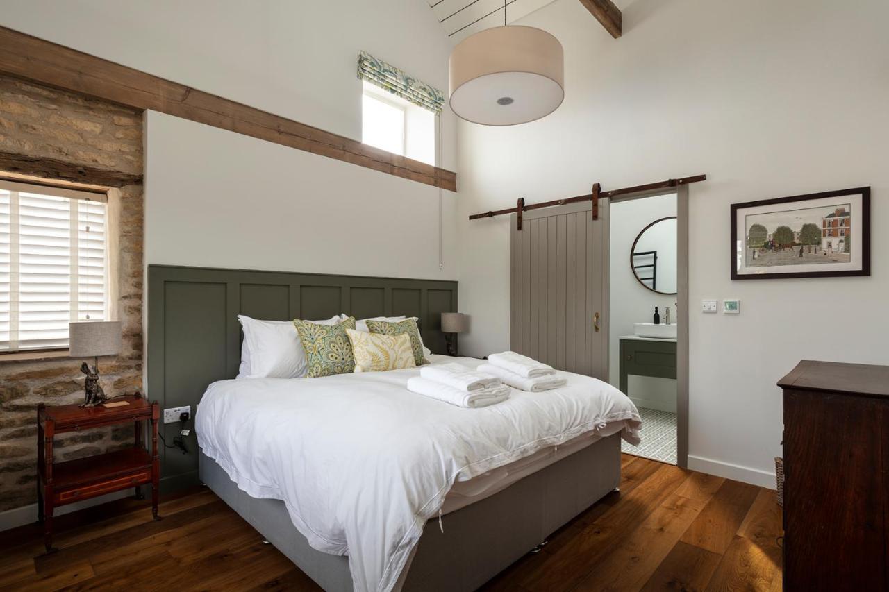 Linseed Barn- Stamford Holiday Cottages Екстериор снимка