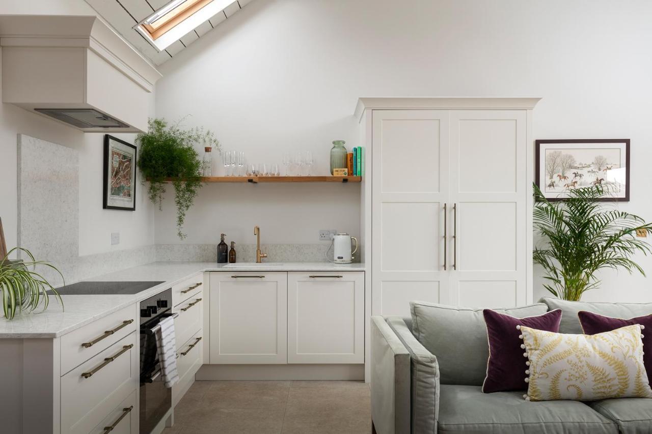 Linseed Barn- Stamford Holiday Cottages Екстериор снимка