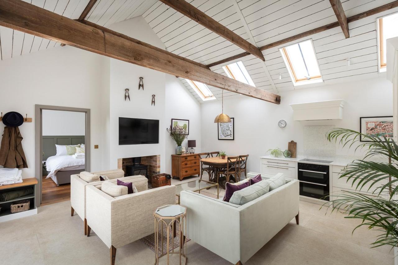 Linseed Barn- Stamford Holiday Cottages Екстериор снимка