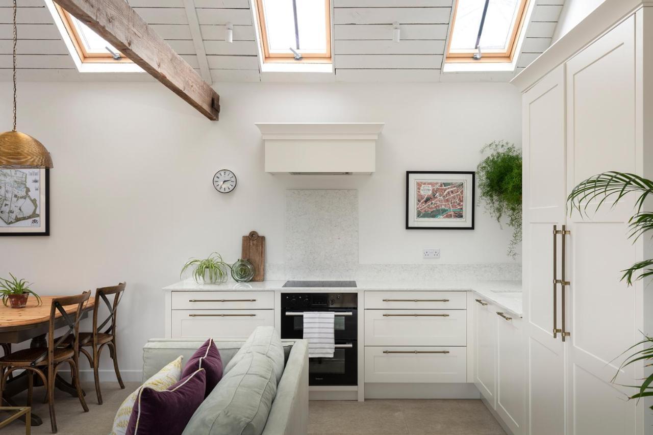 Linseed Barn- Stamford Holiday Cottages Екстериор снимка