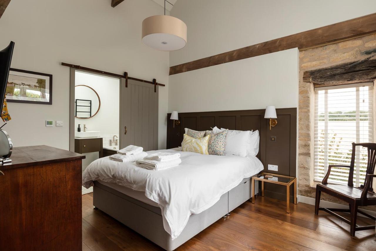 Linseed Barn- Stamford Holiday Cottages Екстериор снимка