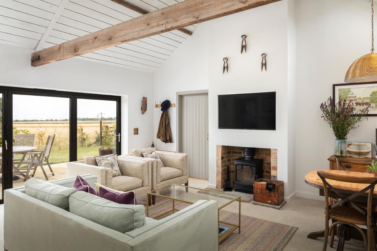 Linseed Barn- Stamford Holiday Cottages Екстериор снимка
